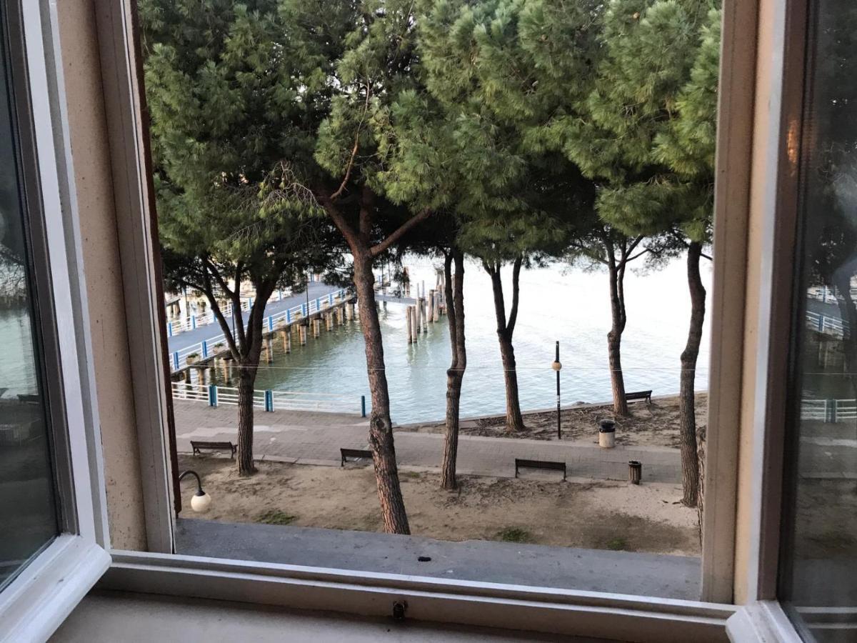 Uno Sguardo Sul Lago Appartam Passignano sul Trasimeno Buitenkant foto